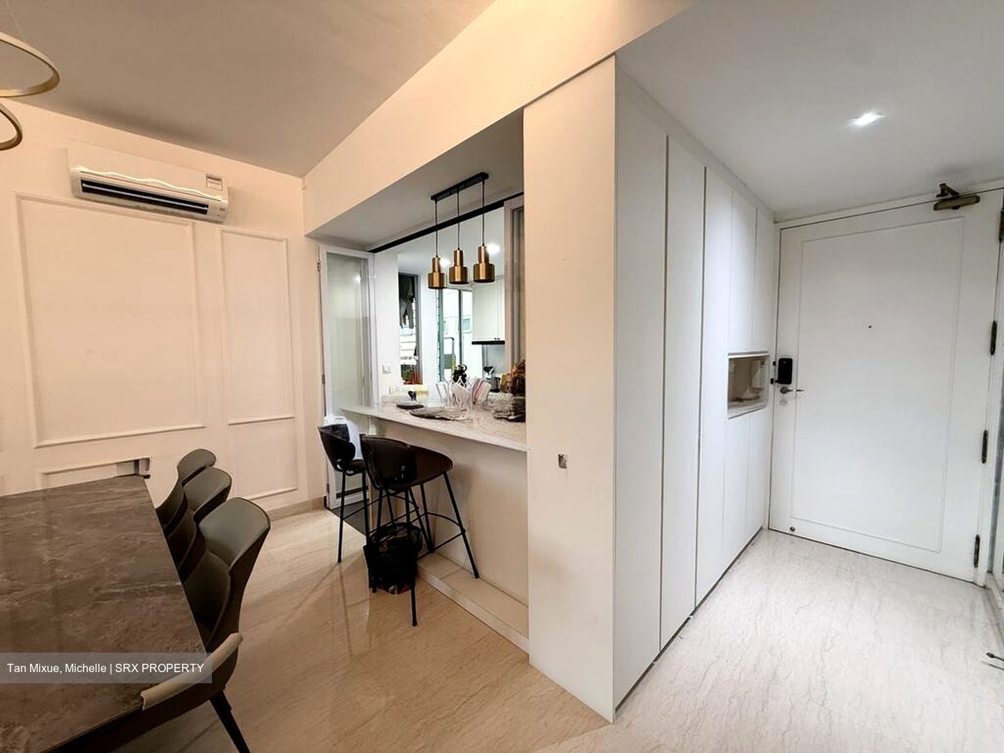 Sunrise Gardens (D28), Condominium #589785151